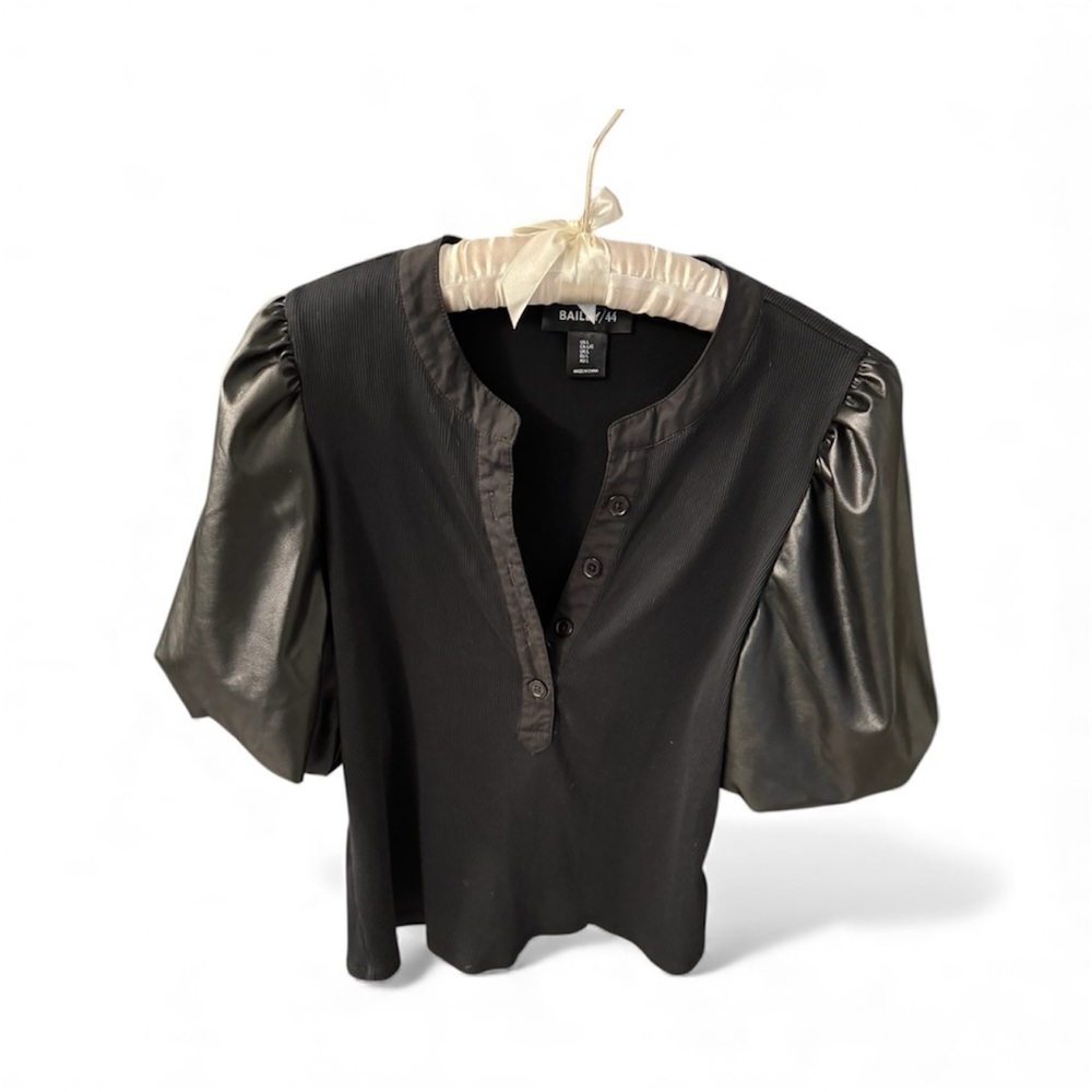 Bailey 44 black Puff faux leather Sleeves button, V Neck Cotton Blouse, L